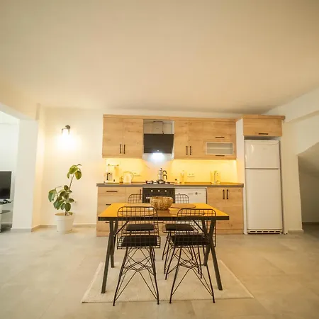 Stylish 2br In Oeluedeniz By The Forest With Pool דירה