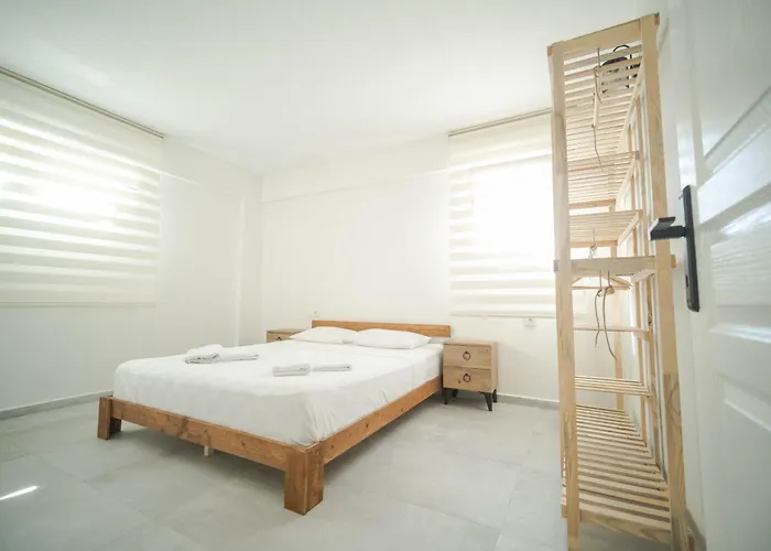 Stylish 2br In Oeluedeniz By The Forest With Pool Fethiye